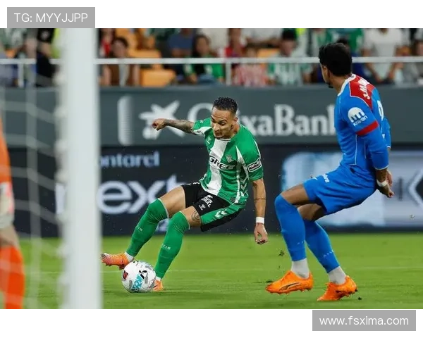 阿卜德双响助力贝蒂斯征战西甲欧战